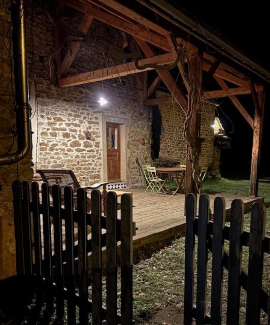Belle Maison En Bourgogne - Auxois - Morvan Flee  ภายนอก รูปภาพ